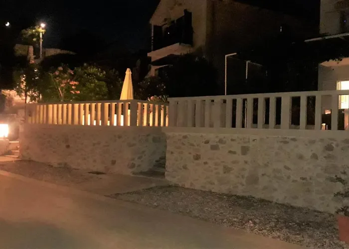 Summer House Bella On The Nyaraló Podaca